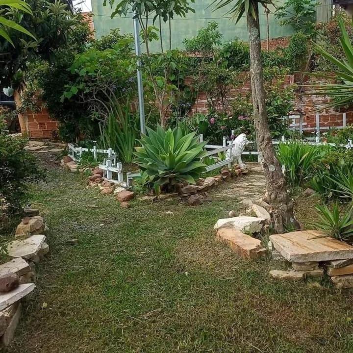 Hostel E Pousada Gratiluz São Tomé das Letras エクステリア 写真
